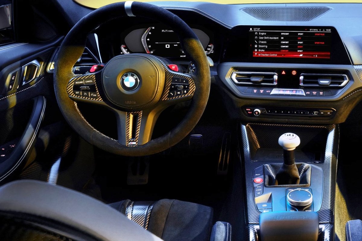Дебют супер-купе BMW 3.0 CSL: інколи легенди повертаються!