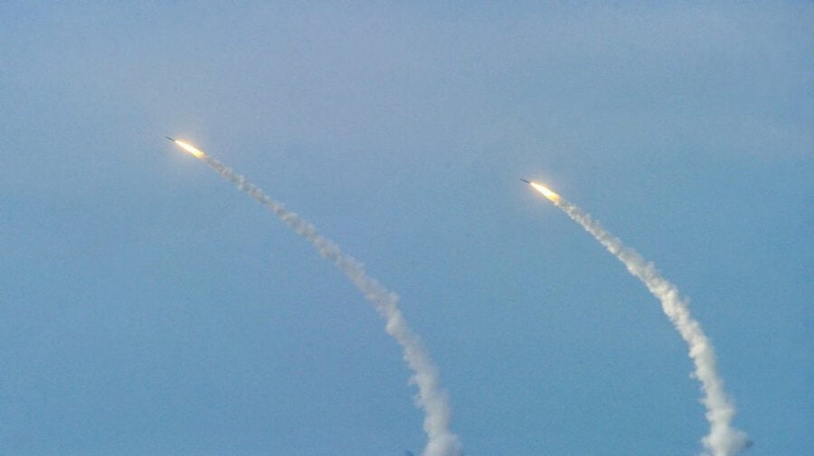 Масовану ракетну атаку відбито: ППО знищило 54 з 69 ракет та 11 БПЛА