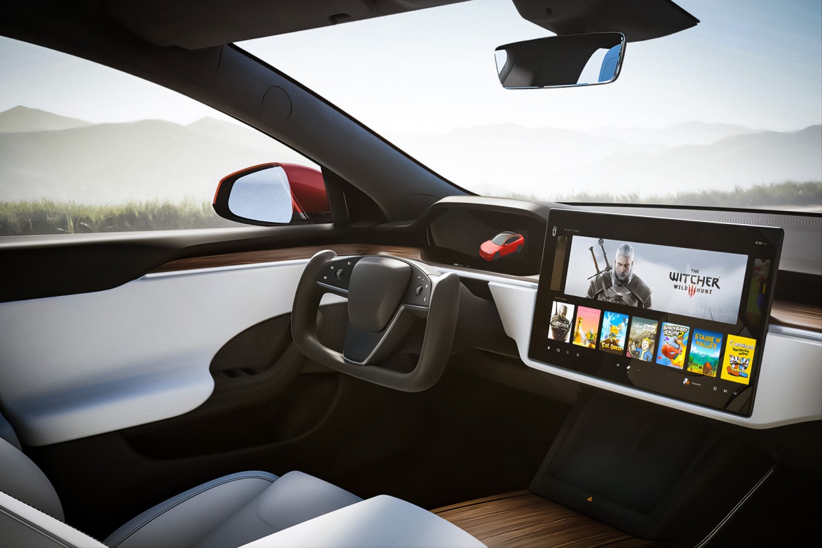 Електромобіль Tesla Model 3 очікує оновлення: кермо-штурвал та спрощення салону