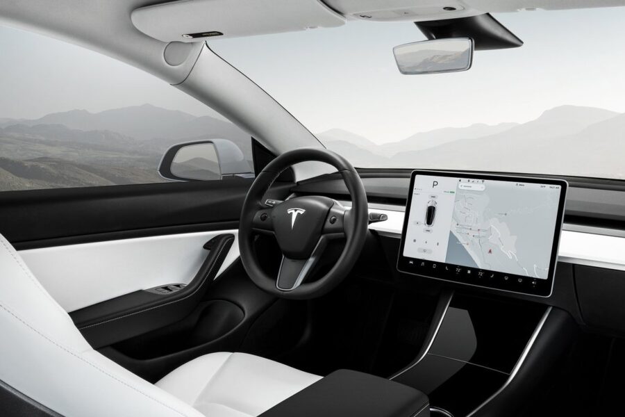 The electric car Tesla Model 3 is getting an update: a new steering wheel and a simplified interior