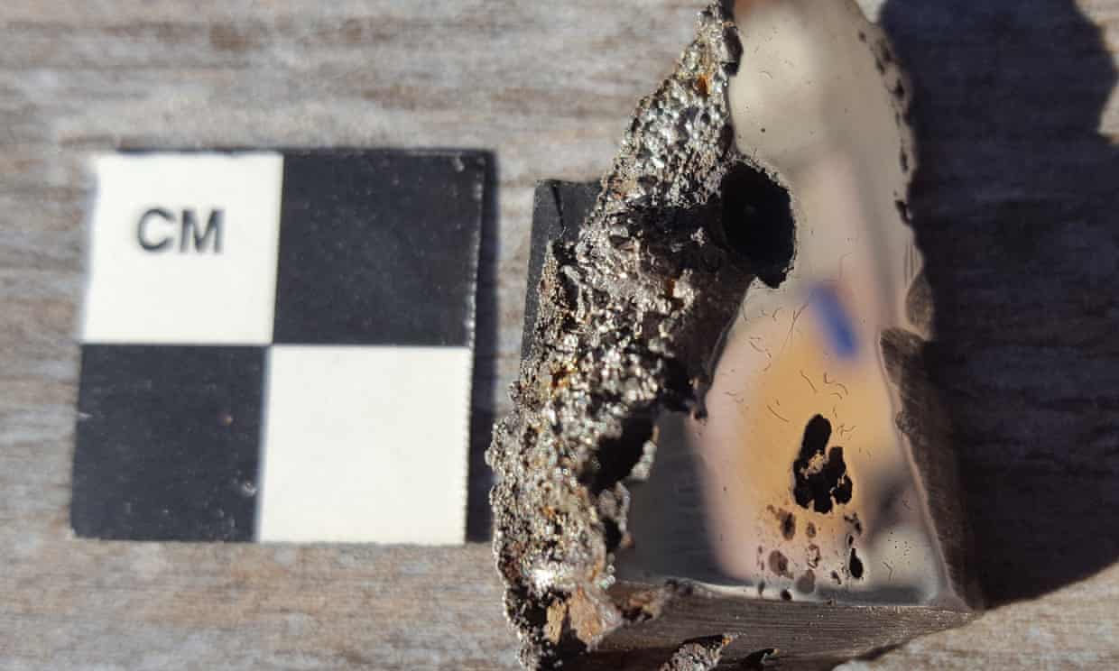 Дослідники виявили два нових мінерали на метеориті, що впав у Сомалі