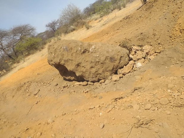 Дослідники виявили два нових мінерали на метеориті, що впав у Сомалі