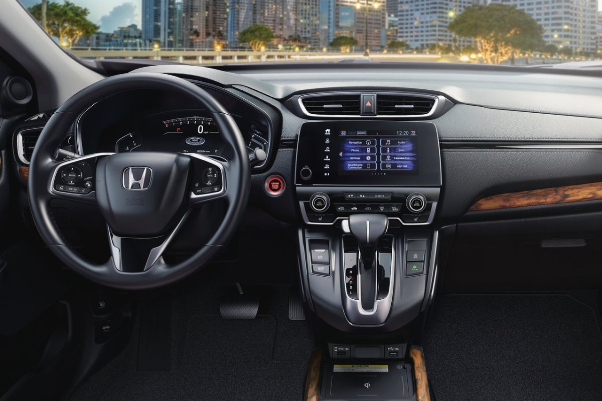 Honda CR-V SUV for Ukraine - the return of the 2.4-liter engine and the price from UAH 1.39 million