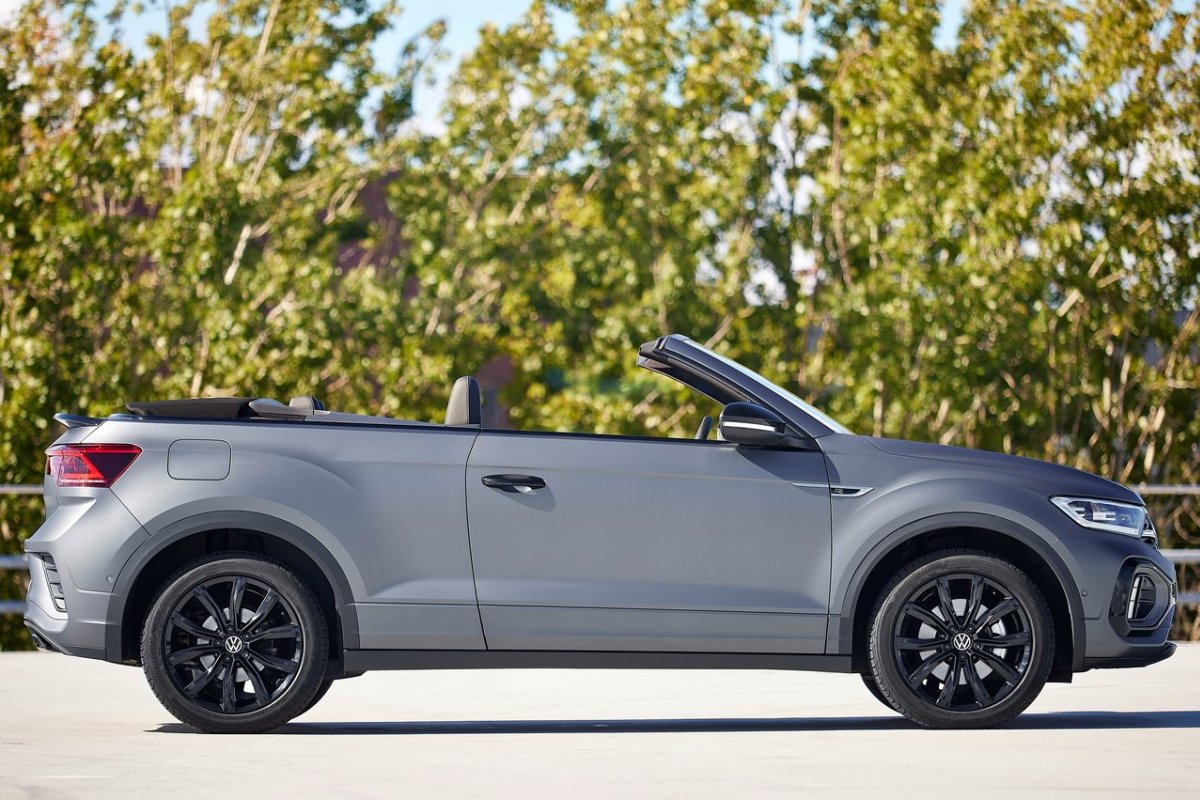 The debut of the Volkswagen T-Roc Cabriolet Gray Edition: a special version