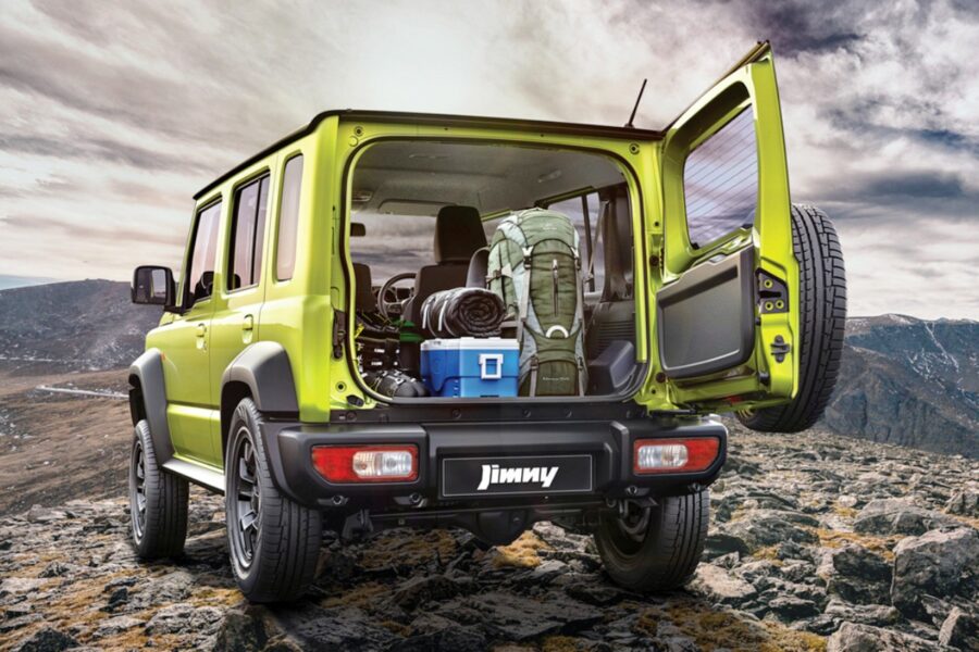 Well, finally: the 5-door version of the Suzuki Jimny debuted