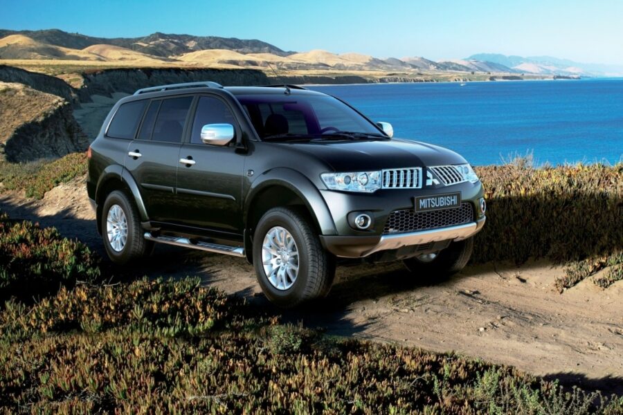 Mitsubishi Pajero Sport SUV test drive: is there a place for such a car nowadays?