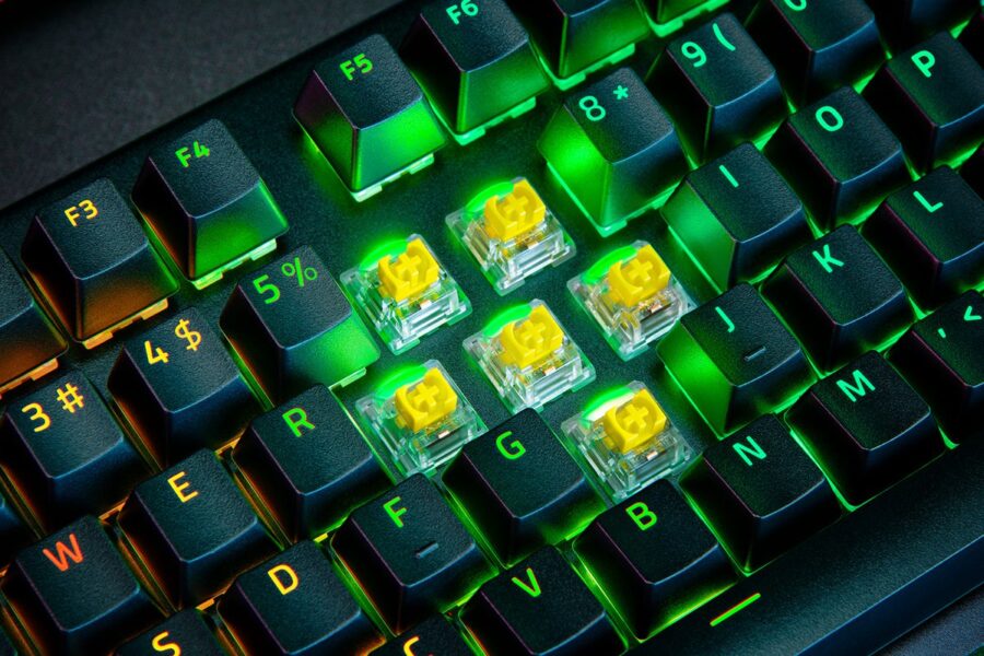 Razer has released the BlackWidow V4 Pro keyboard with a bunch of extra keys