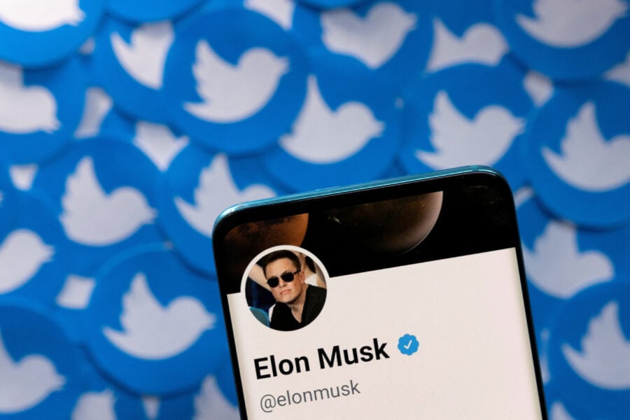 Revenues from advertising on Twitter decreased by 50% – Elon Musk