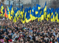 На 1 січня 2023 року чисельність населення України становила 28-34 млн