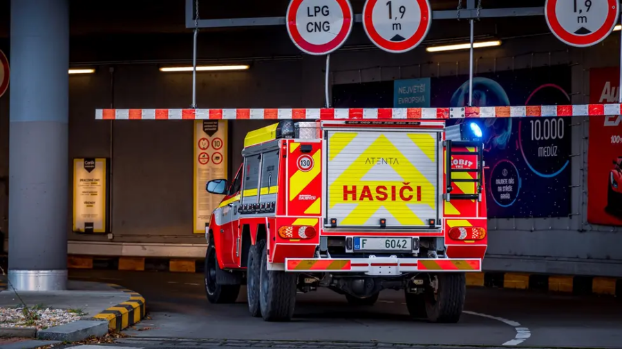 This six-wheeled Toyota Hilux fire engine is specially designed for extinguishing electric cars