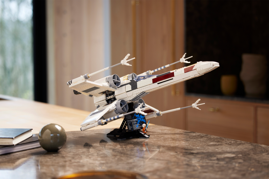 Lego оновила набір X-Wing Starfighter до дня “Зоряних війн”