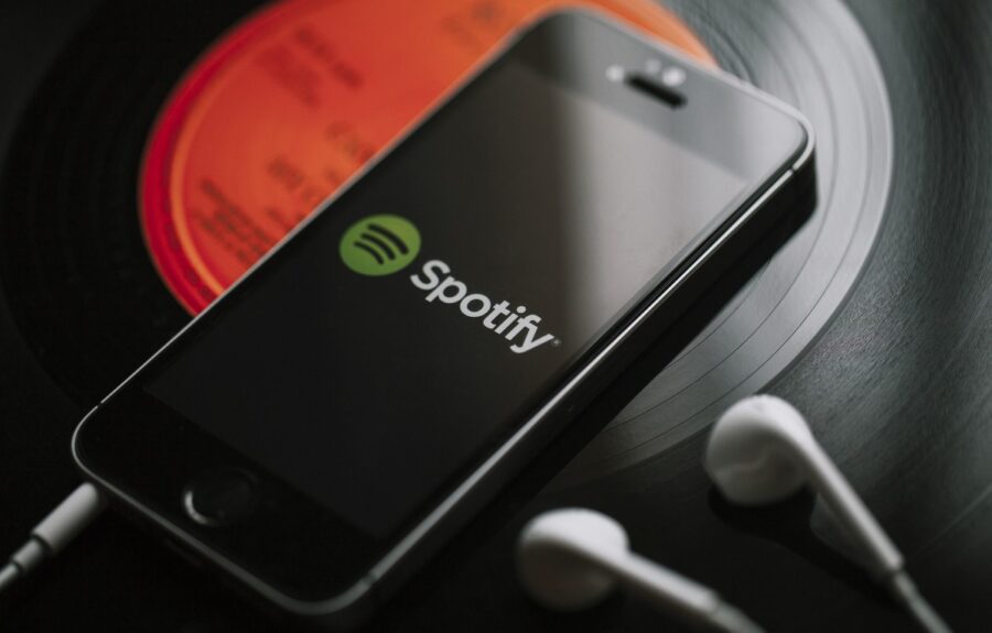 Spotify gives premium subscribers free hours of listening to audiobooks