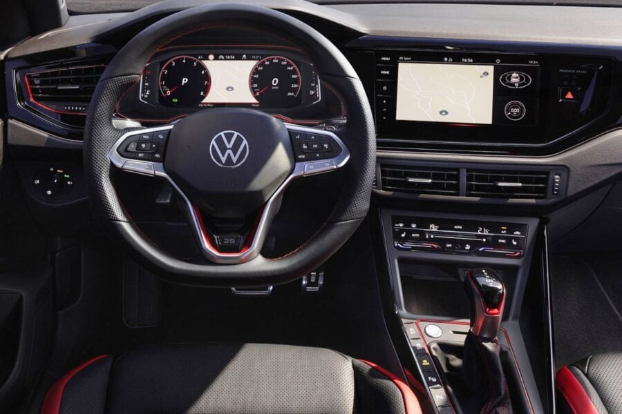 Спец-версія Volkswagen Polo GTI Edition 25 салютує справжнім «хот-хетчам»!
