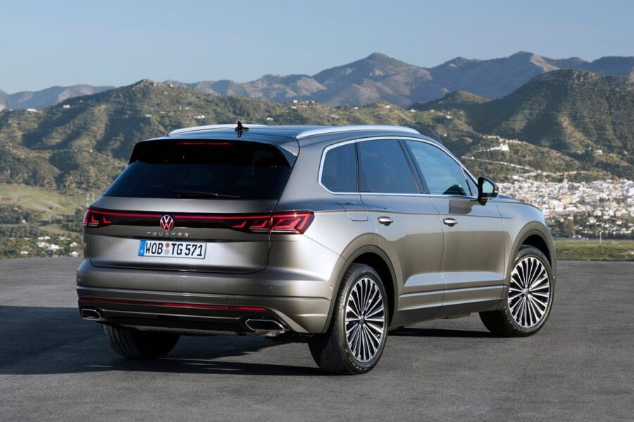 The updated Volkswagen Touareg crossover is presented