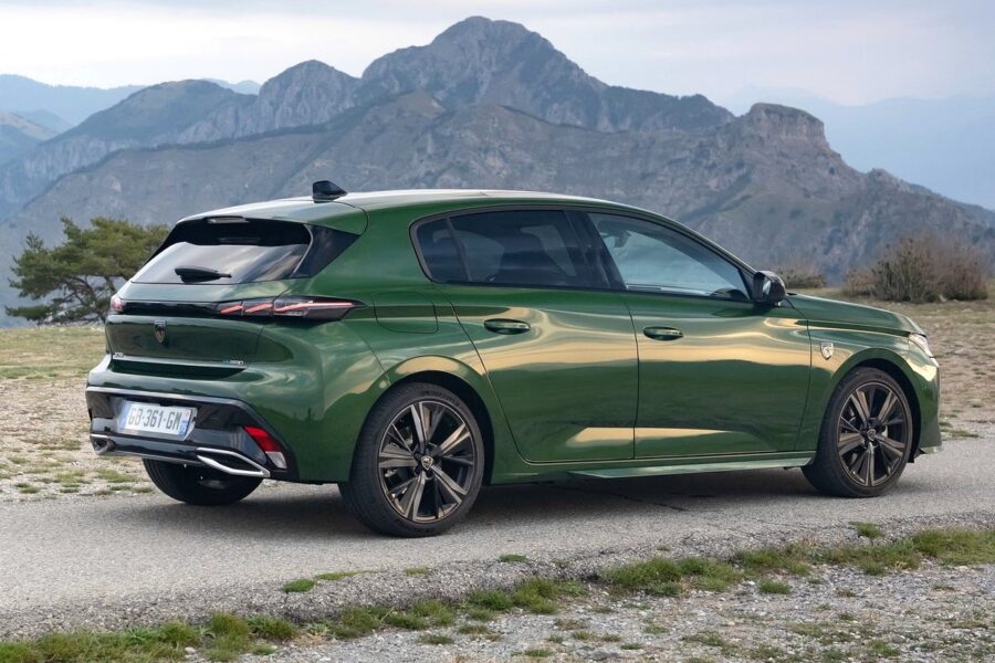 All about Peugeot 308 in Ukraine: new design, only turbodiesel, station wagon 308 SW - and the price from UAH 1.047 million