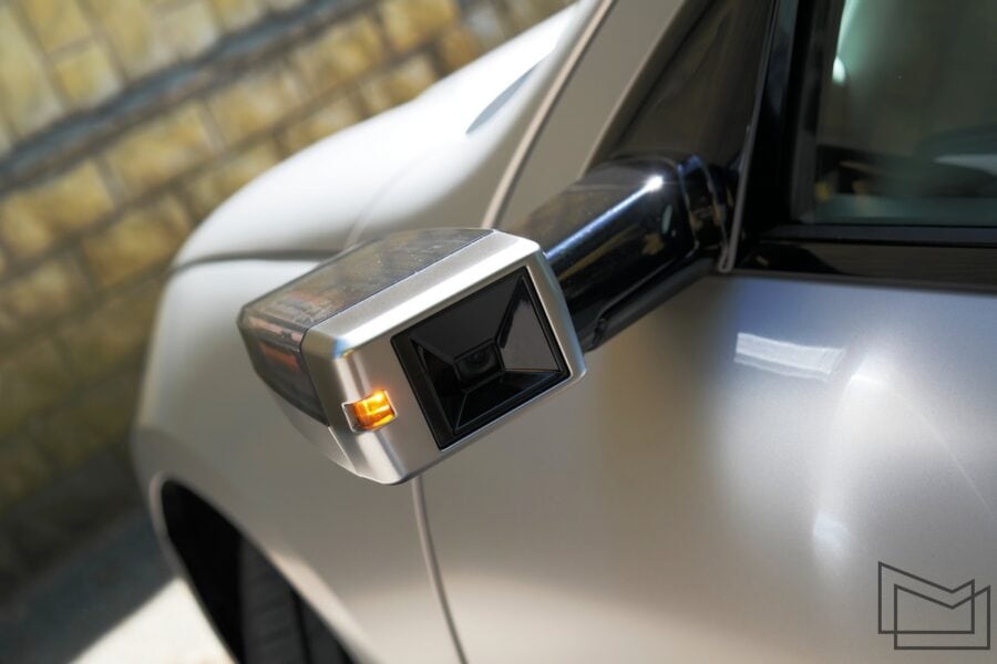 Тест-драйв Hyundai Ioniq 6: надсучасний електричний New Retro Wave