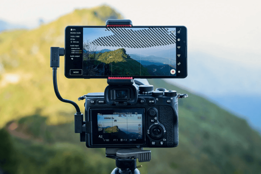 Sony представила флагман Xperia 1 V з камерою "наступного покоління"