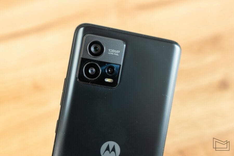 Огляд Moto G72: з поверненням, Motorola