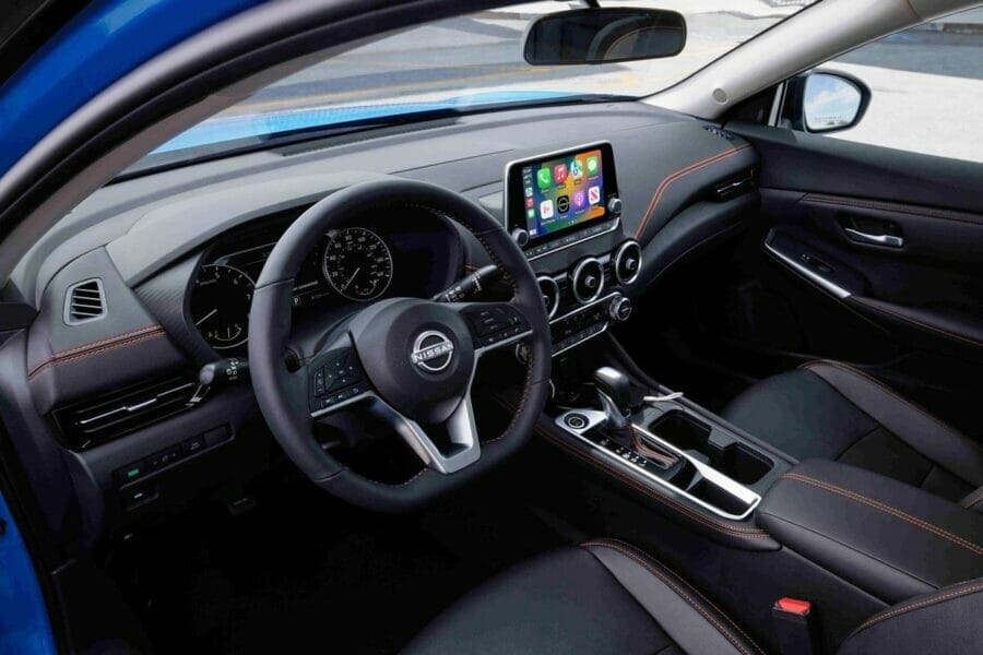 Оновлення для седану Nissan Sentra: із США – для України?