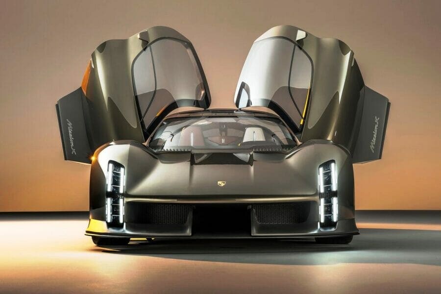 Концепт Porsche Mission X – натяк на майбутній електричний гіперкар?