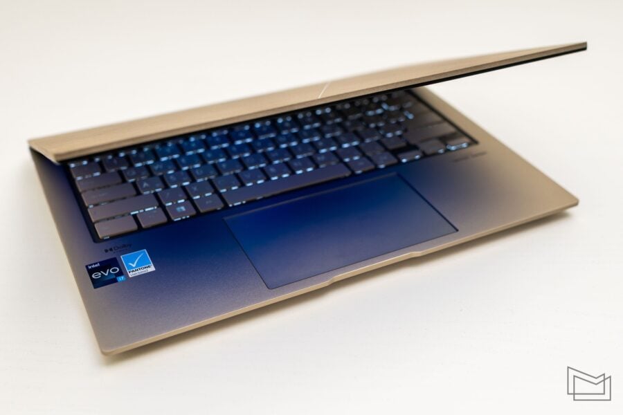 ASUS Zenbook 14X OLED (UX3404) laptop review