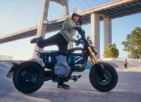 BMW presented the CE 02, an inexpensive electric motorcycle for the urban environment
