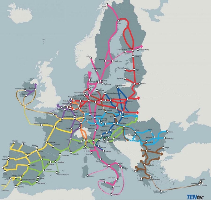 The EU Council adopted a law on the installation of fast charging stations on all major highways