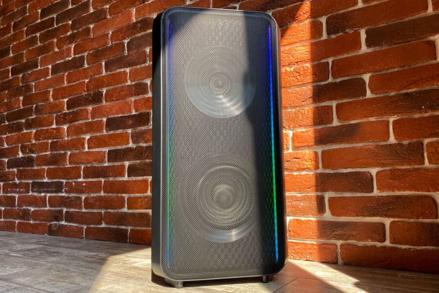 Review of the Samsung Sound Tower MX-ST50B audio system