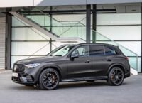 The AMG version of the Mercedes-Benz GLC is presented: fewer cylinders, more “horses”