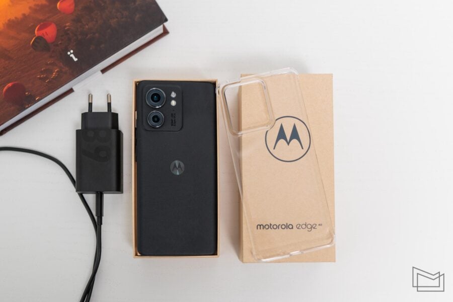 Огляд Motorola Edge 40: міцна середина
