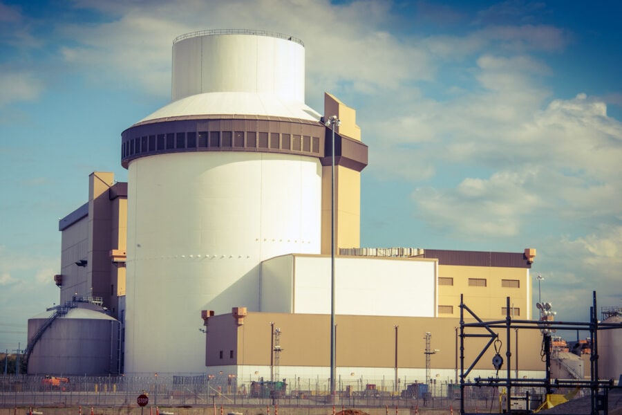 An advanced nuclear reactor was launched at the Plant Vogtle nuclear plant in the USA
