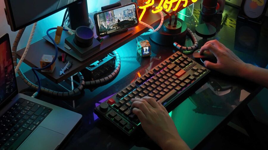 Lemokey L3 is a new mechanical keyboard for gamers with a high polling rate