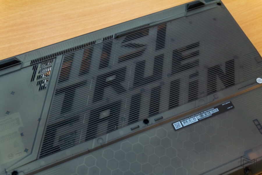 Огляд ігрового ноутбука MSI Cyborg 15: кіберпанк з доступним цінником