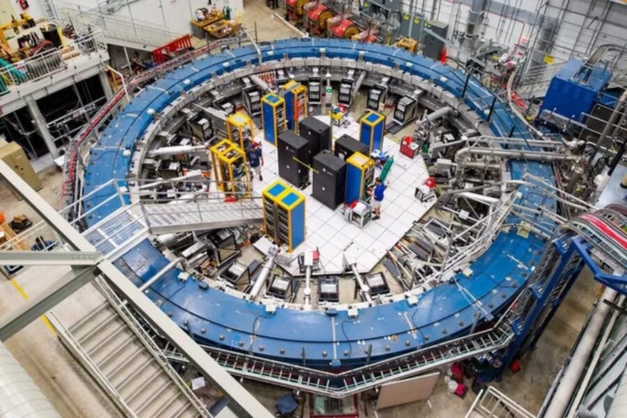 Fermilab scientists close in on discovery of new force of nature