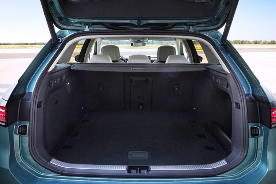We meet the new Volkswagen Passat Variant: what does it bring?