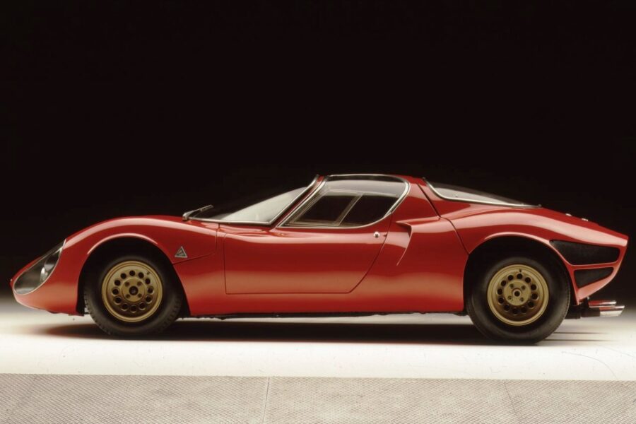 A new incarnation of the Alfa Romeo 33 Stradale is presented