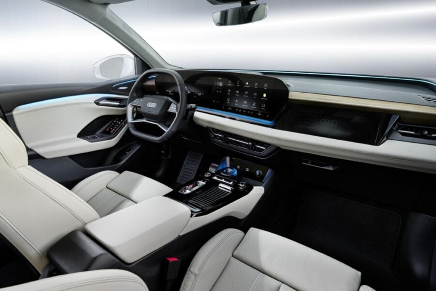 Новинки від Audi: кросовер Audi Q8 з новим «обличчям» та електромобіль Audi Q6 e-tron в камуфляжі