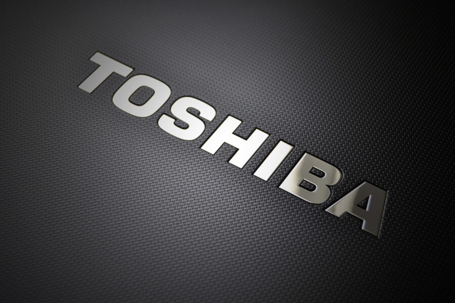 Проблемна Toshiba покине фондовий ринок і стане приватною компанією