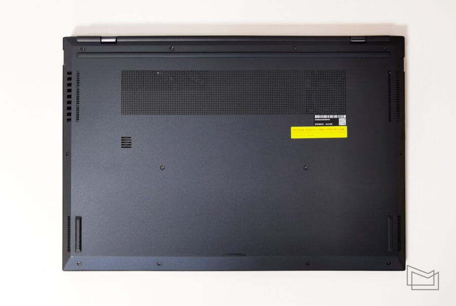 ASUS ExpertBook B9 OLED (B9403) - ноутбук для бізнесу та не тільки