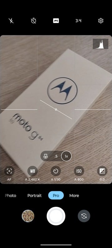 Motorola Moto G84 smartphone review