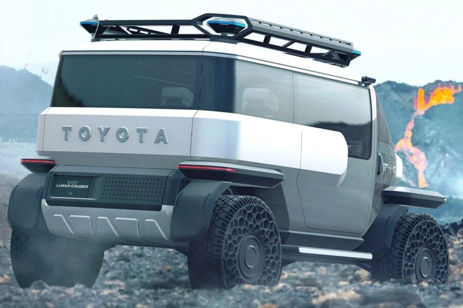 Унікальні концепти: новий Toyota Baby Lunar Cruiser, якою могла бути Toyota Supra, провісник Toyota FJ Cruiser