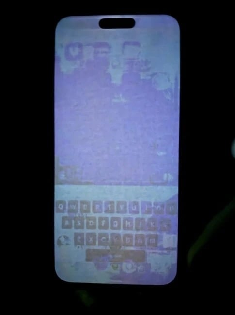 Some users of the new iPhone 15 Pro Max smartphones have seen the matrix burnout