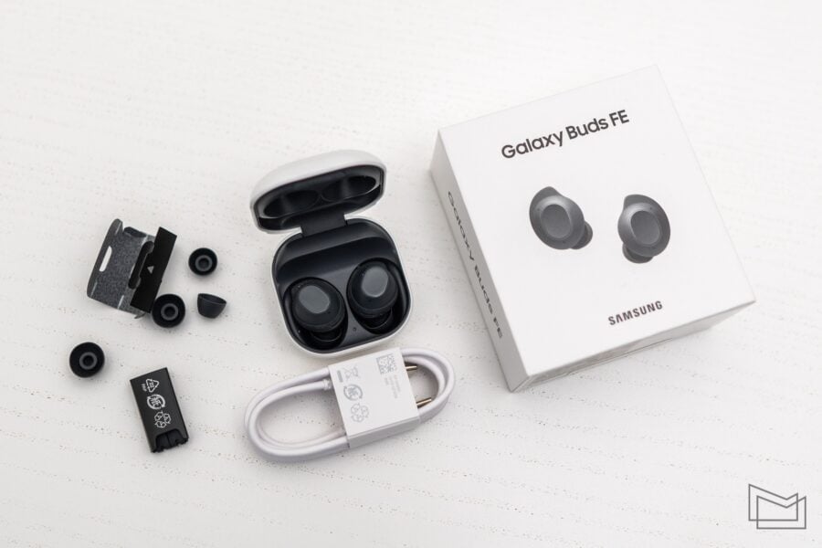 Galaxy Buds FE review - affordable TWS headphones from Samsung