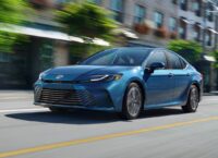 Meet the new Toyota Camry: hybrid only, all-wheel drive, modern interior