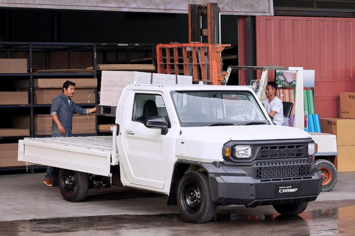 Toyota Hilux Champ presented this is what a pickup truck for work