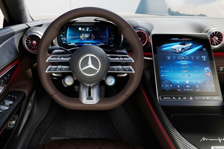 Представлено суперкар Mercedes-AMG SL63 S E Performance: 816 «коней» та 13 км на електроприводі
