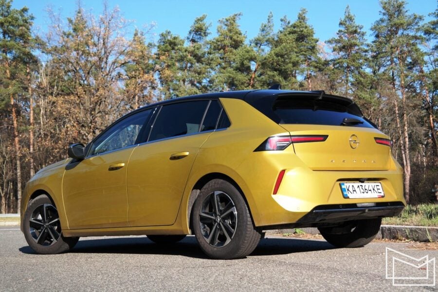 Тест-драйв Opel Astra NEW: німецький порядок, французький комфорт