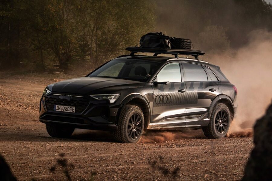 New special version of the Audi Q8 e-tron Dakar Edition: electric car to the desert?