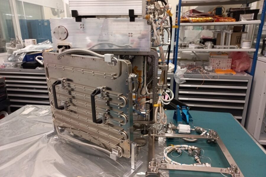 ESA launches 3D printer on the ISS for the first time to print metal parts