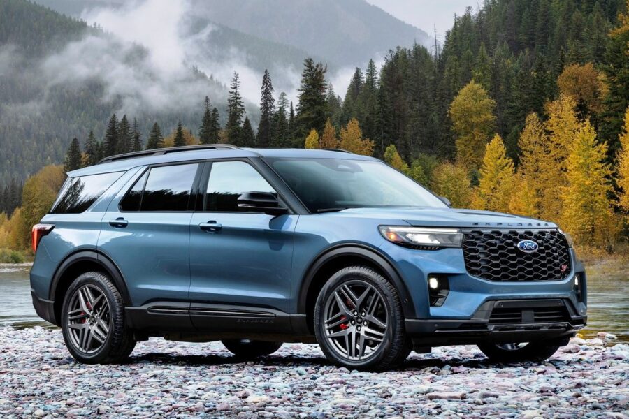 Sports car for Monday: updated Ford Explorer ST crossover